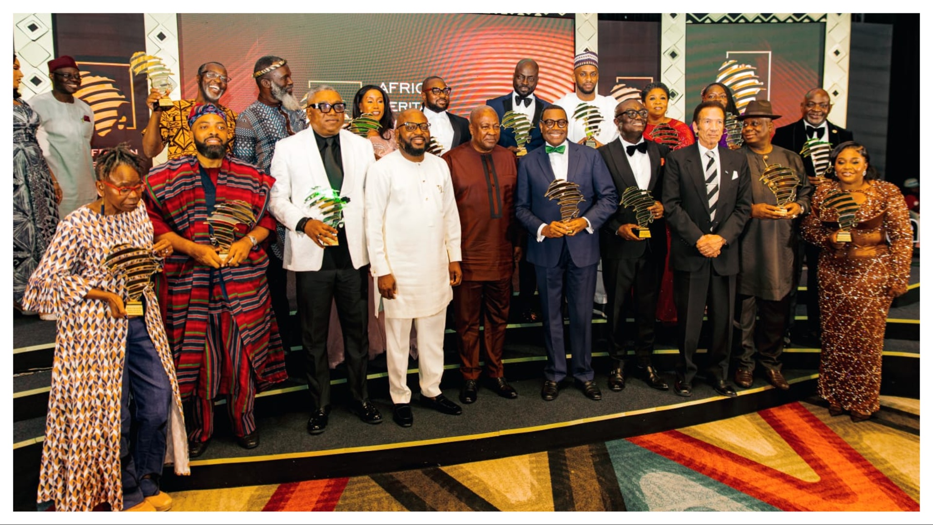 Dr. Michael K. Obeng receives African Humanitarian Award in Accra under the auspices of Ghana’s Prez John Mahama