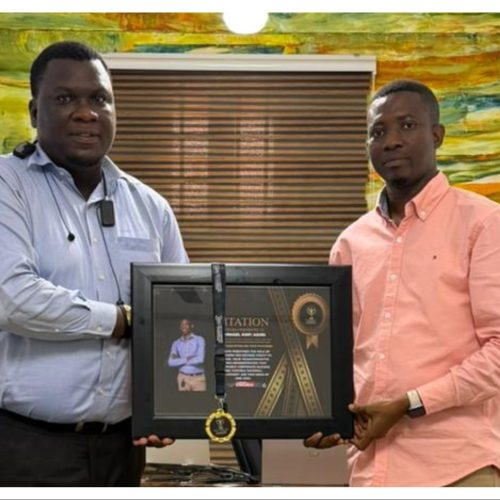 Carefront Travel and Tour boss Ishmael Kofi Adjei wins Best CEO award